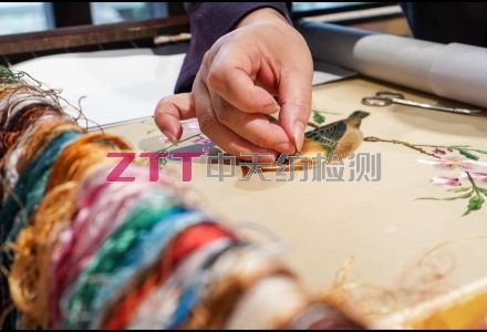  中国纺织业：以“绣花功夫”织就新优势